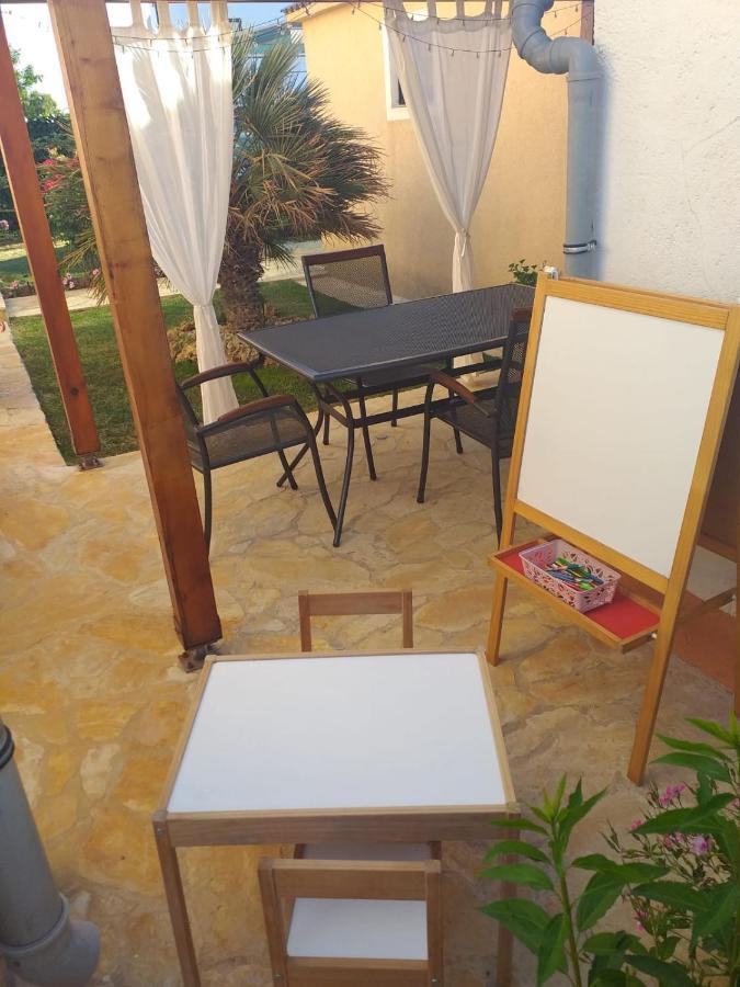 Apartments Lolo Privlaka  Dış mekan fotoğraf