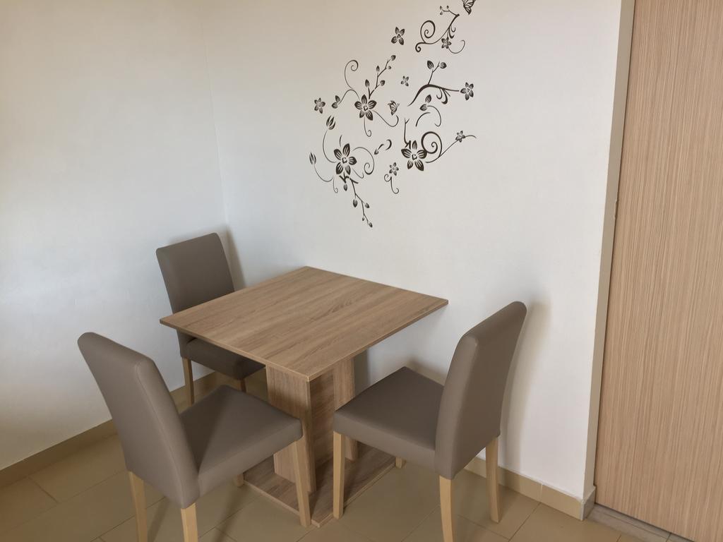 Apartments Lolo Privlaka  Dış mekan fotoğraf